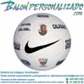 Ejemplo de Balón blanco NIKE de Fútbol personalizado con textos, fotos y escudo equipo